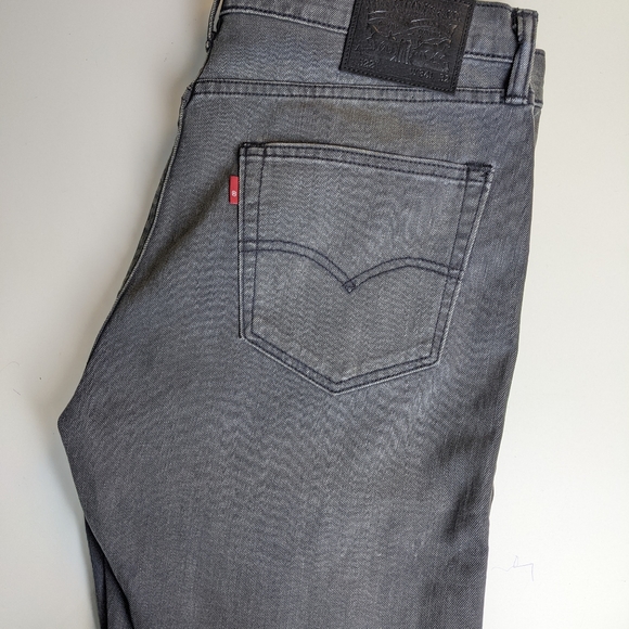 NWOT Levi's 522 Gray Wash - Picture 2 of 9
